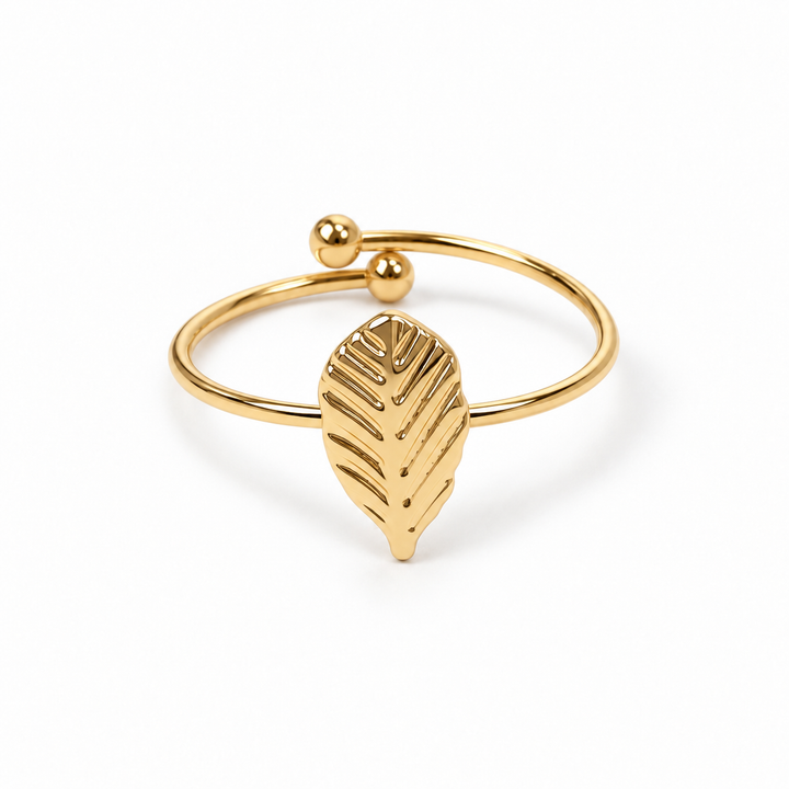Modelo 6 — anillo dorado ajustable