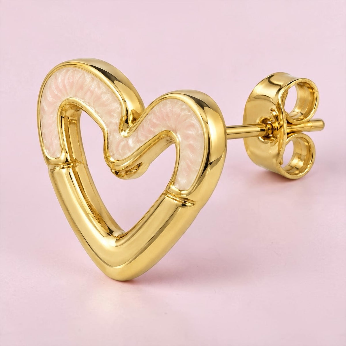 Pendientes corazón dorados con detalle rosa nacarado – Acero inoxidable