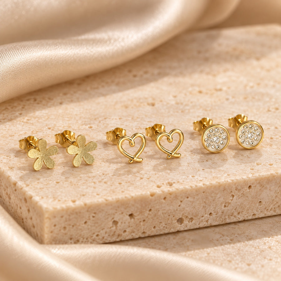 Pack 3 pares de pendientes dorados – Flores y corazones