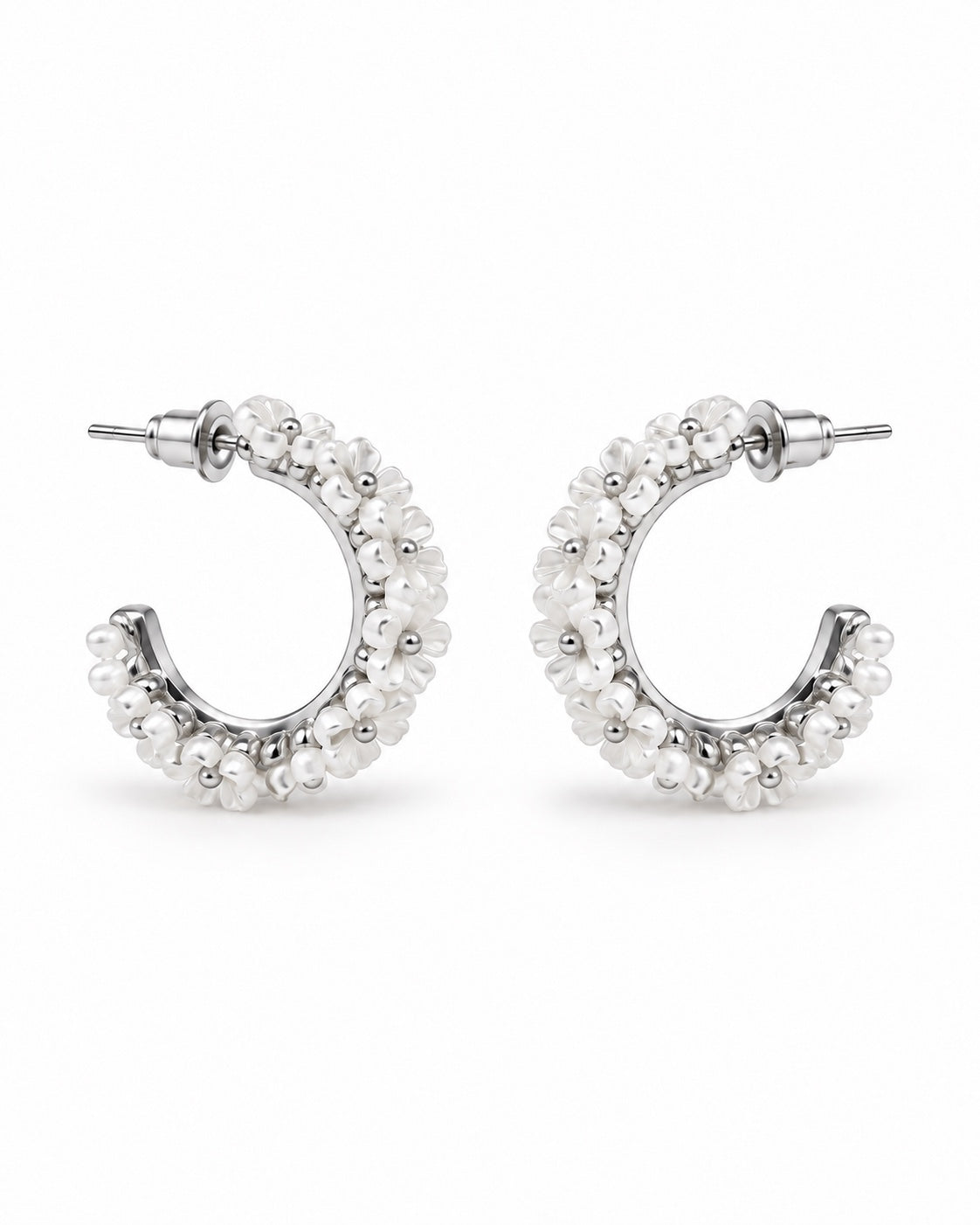 Par de pendientes aro florales color plata